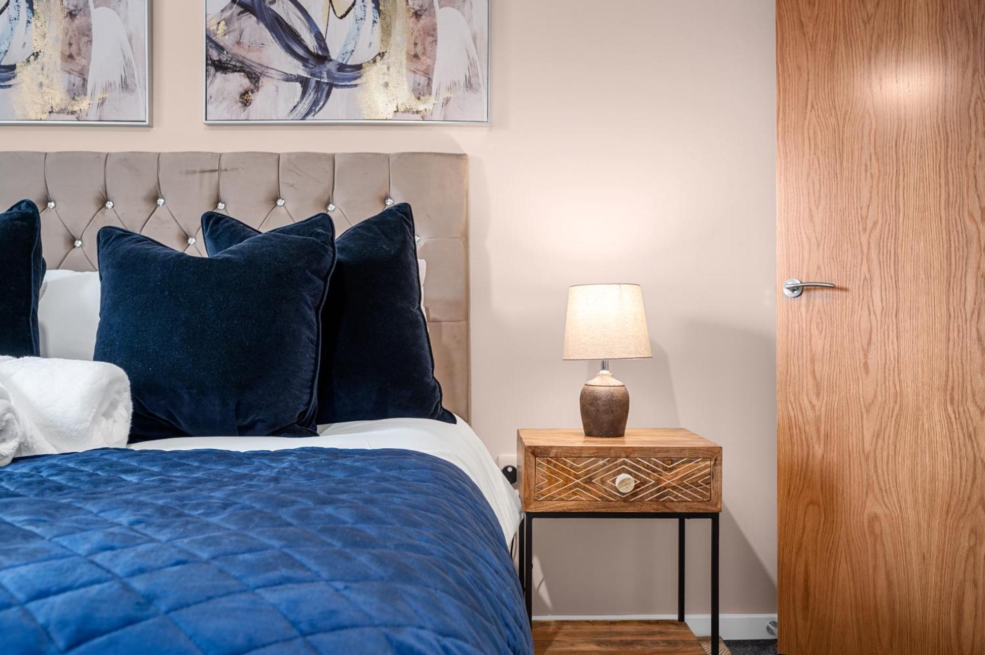 2 Bed Flat Manchester City Eksteriør bilde